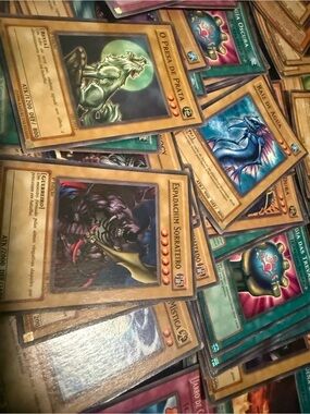 Yu-Gi-Oh! Trading Card Lot - Tan and Blue Card Art